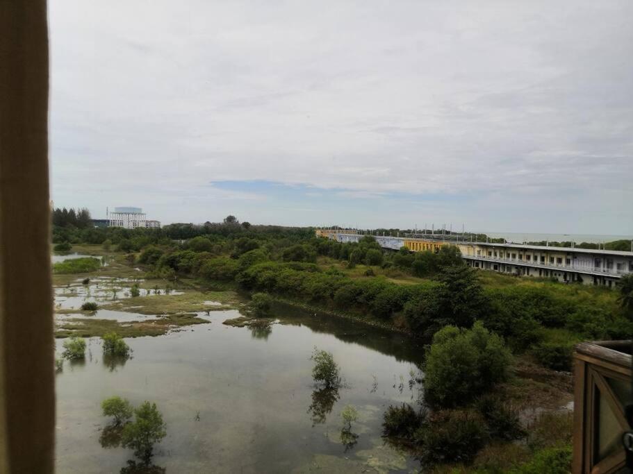 Mahkota Hotel Apartment Melaka エクステリア 写真