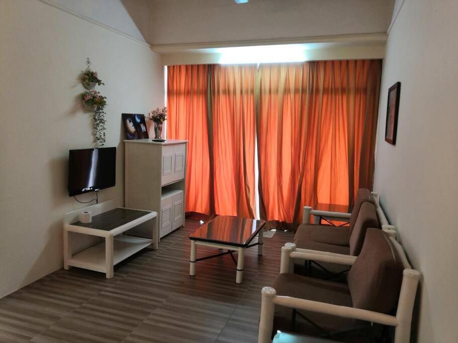 Mahkota Hotel Apartment Melaka エクステリア 写真